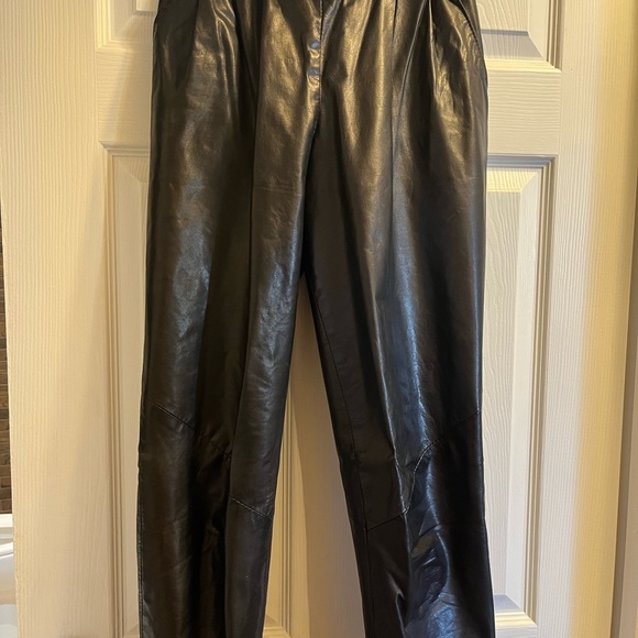 Ladies leather pants - Picture 5 of 5